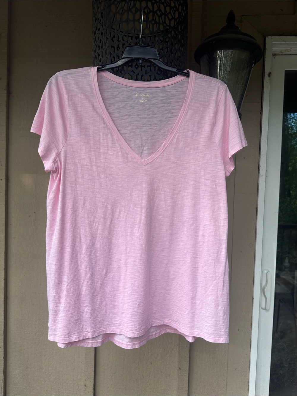 Lilly Pulitzer Light Pink V-Neck Short Sleeve Tee